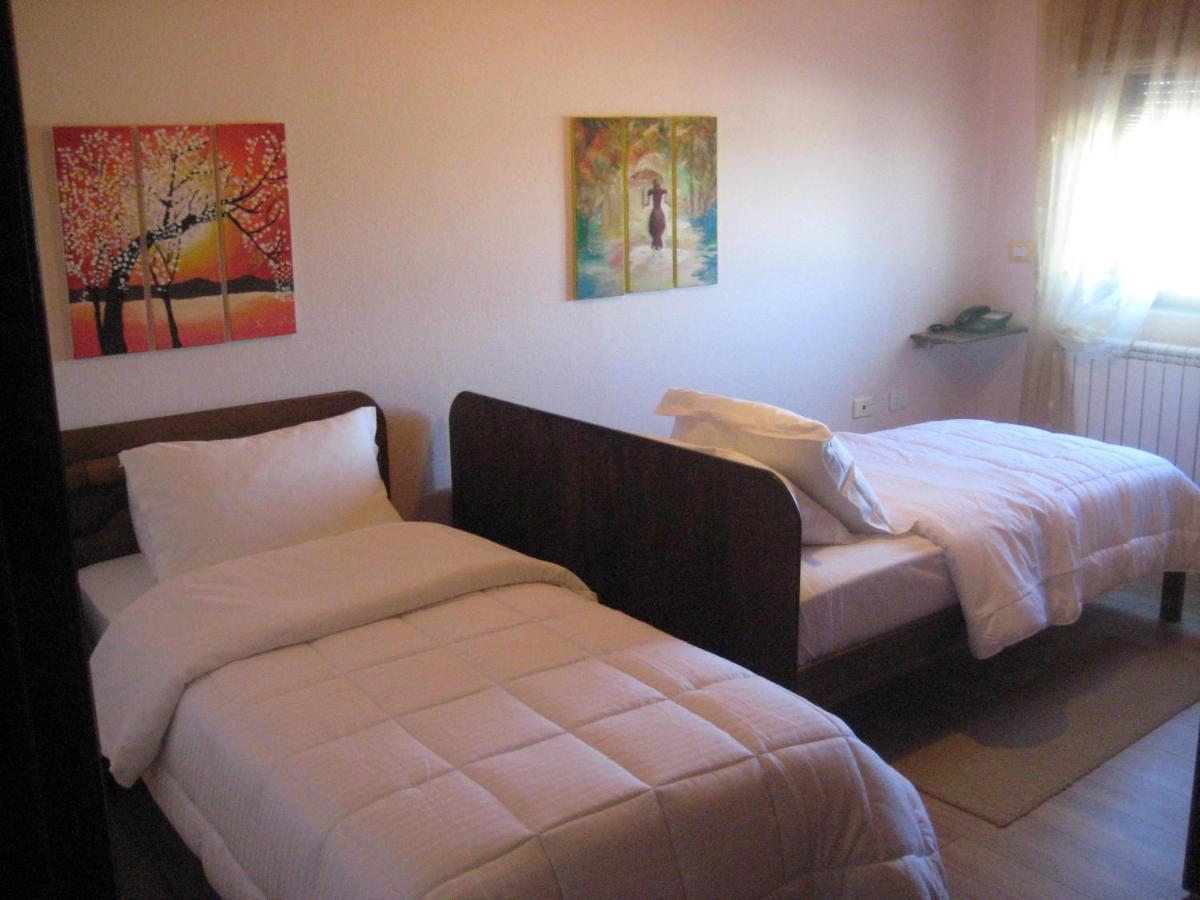 Drini Hotel Rrashbull Kültér fotó