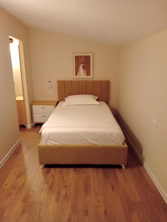 Drini Hotel Rrashbull Kültér fotó