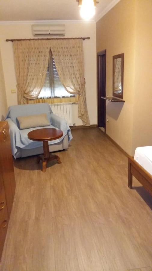 Drini Hotel Rrashbull Kültér fotó
