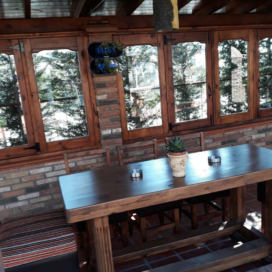 Drini Hotel Rrashbull Kültér fotó